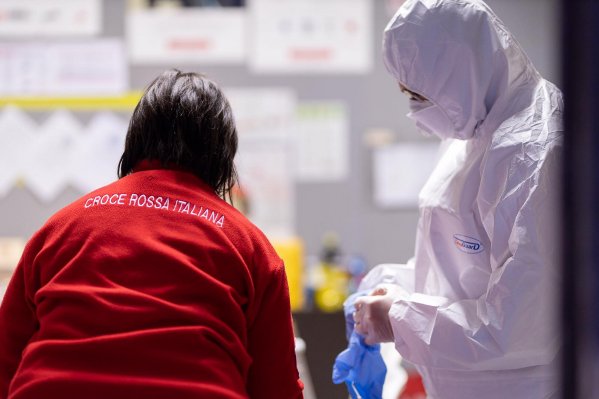 Unicredit, 360mila euro alla Croce Rossa per gestione emergenza coronavirus