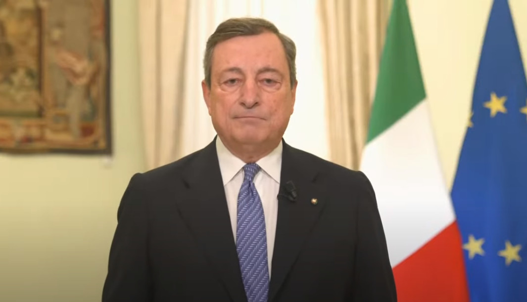 Draghi, "via d'uscita da pandemia non lontana.  Non è il momento di dividerci o riaffermare identità"