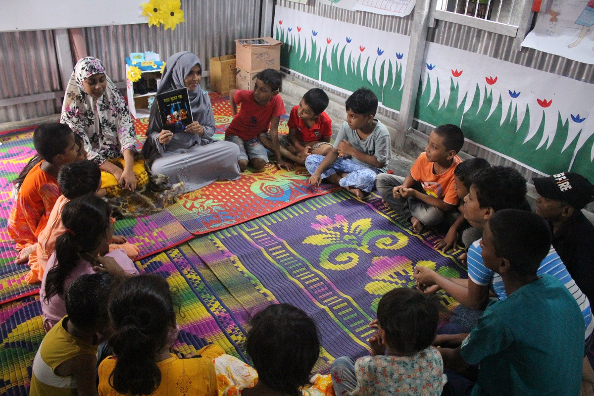 Parte il progetto 'Children Are Reading ' per migliorare l'istruzione dei figli dei lavoratori a Gazipur (Bangladesh)