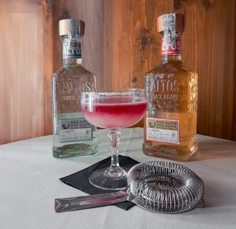 Cortina, estate tra mixology e sigari alla Ville Venete Lounge del Posta