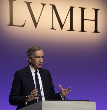 LVMH/ Utile netto (-22% a 5,7 mld €) e ricavi in calo (- 4% a 39,81 mld €) nel primo semestre 2025