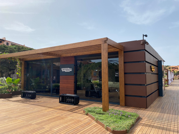 Technogym sbarca a Ibiza e Porto Cervo: i pop-up estivi più esclusivi del wellness