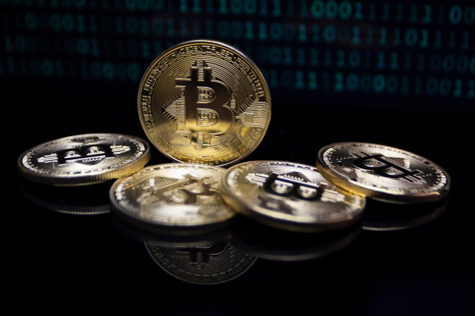 Stablecoin europea: nove grandi banche lanciano un consorzio per competere con gli USA